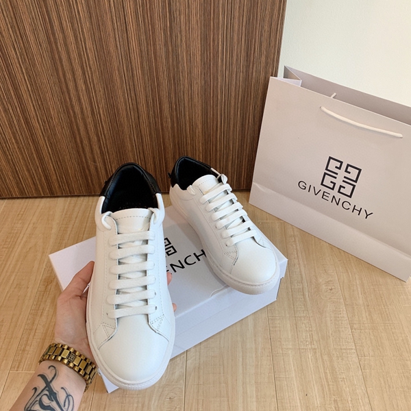 ブランド激安靴背面デザイン